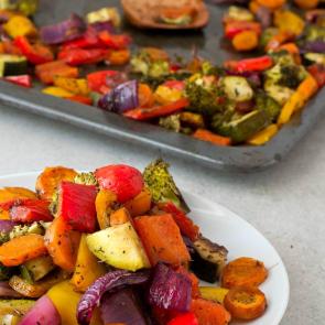 Roasted Rainbow Vegetables Thumbnail Roasted Rainbow Vegetables Thumbnail